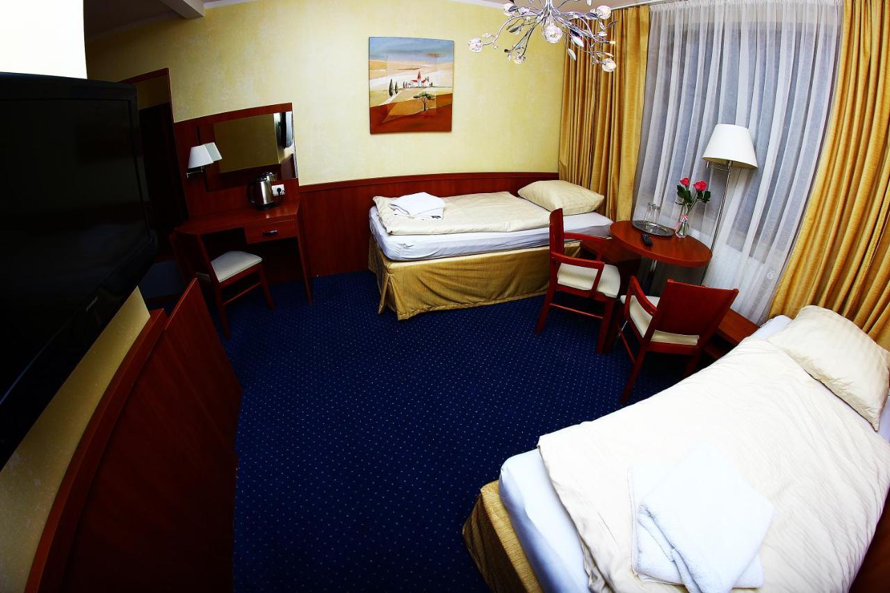 Kardamon Bed and Breakfast Żary Værelse billede