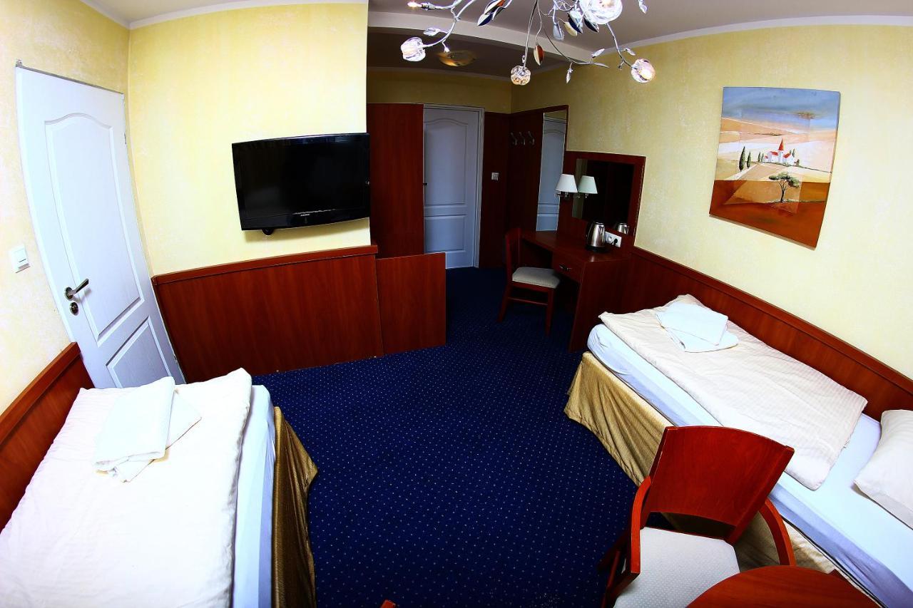 Kardamon Bed and Breakfast Żary Værelse billede